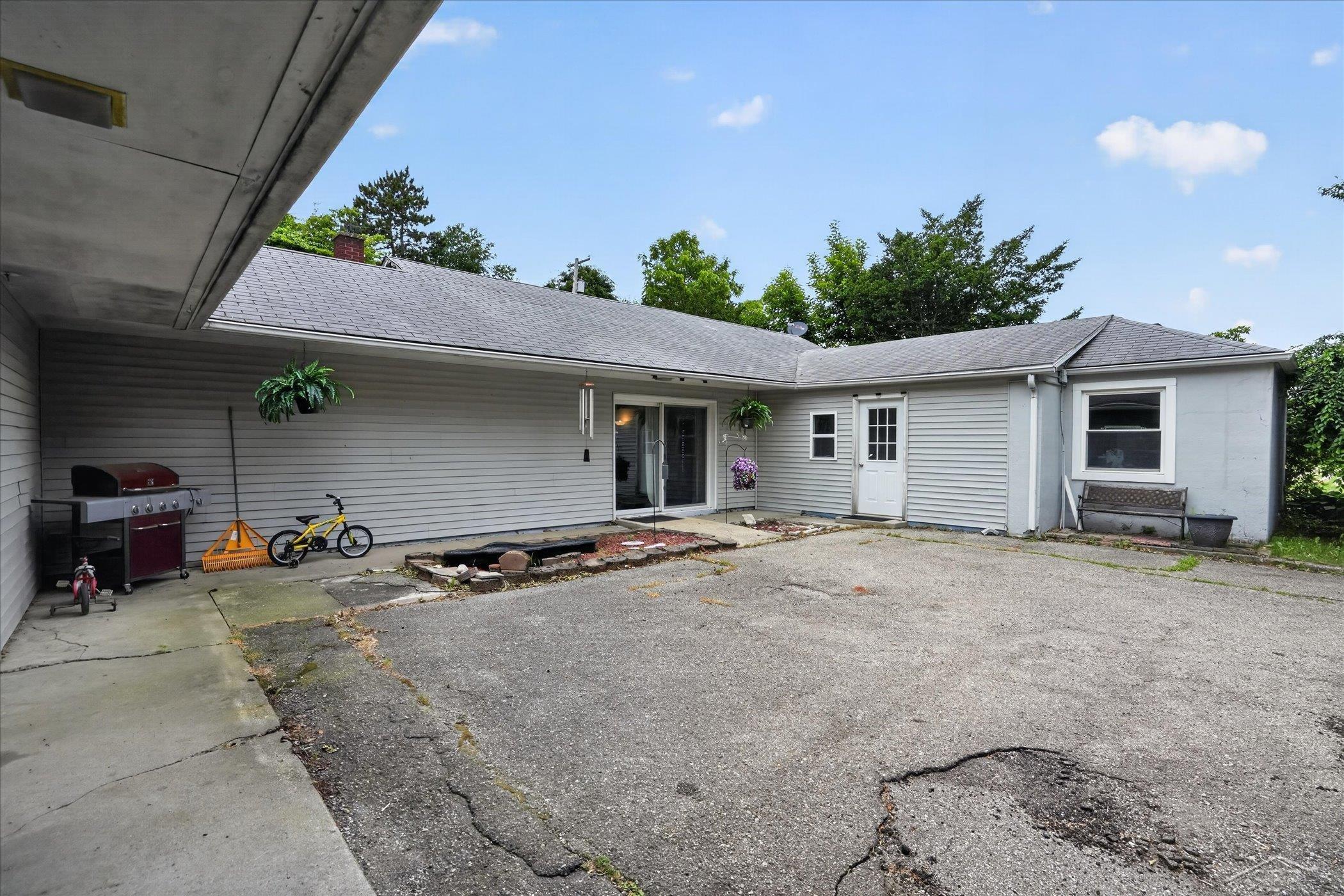 11641 22 Mile Road Marshall, MI 49068 - Photo 33 of 48