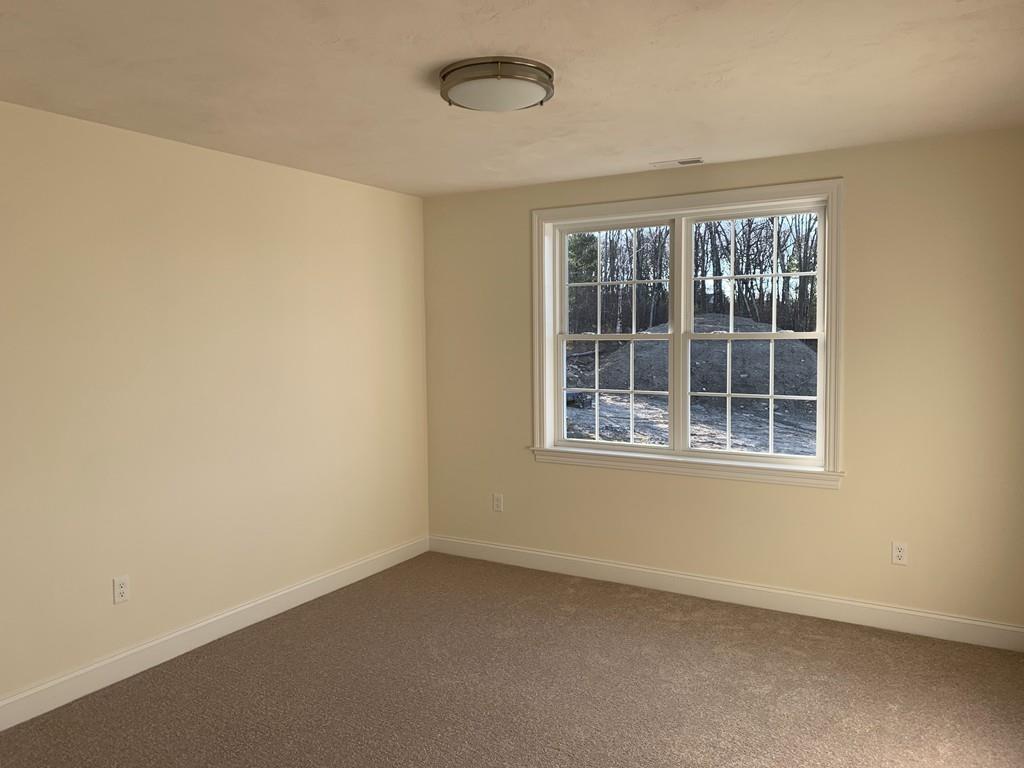 21 Jordan Road Holden, MA 01520 - Photo 14 of 20 Gallery Image 14