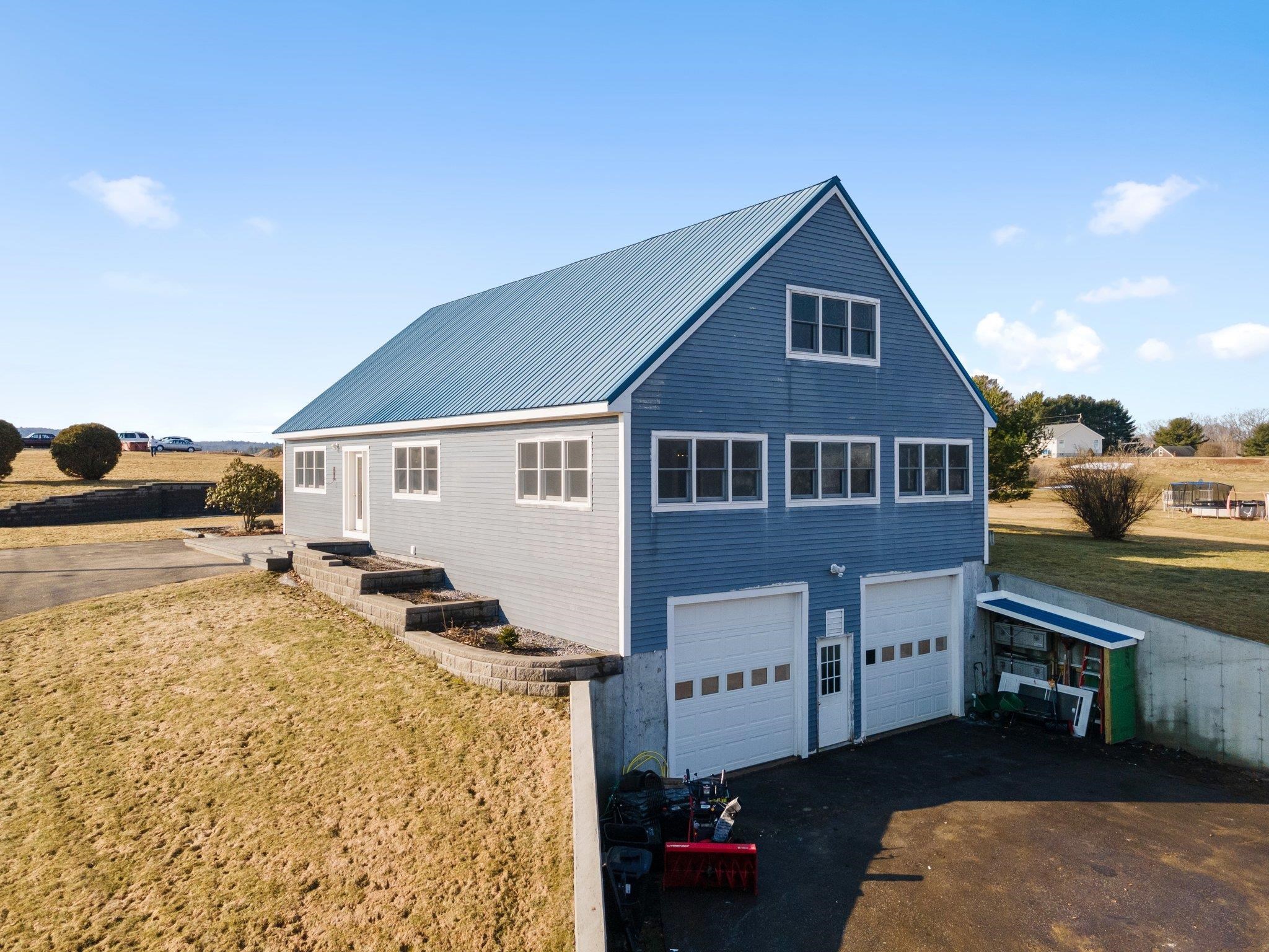 28 Hidden Lane Northfield, NH 03276 - Photo 3 of 40