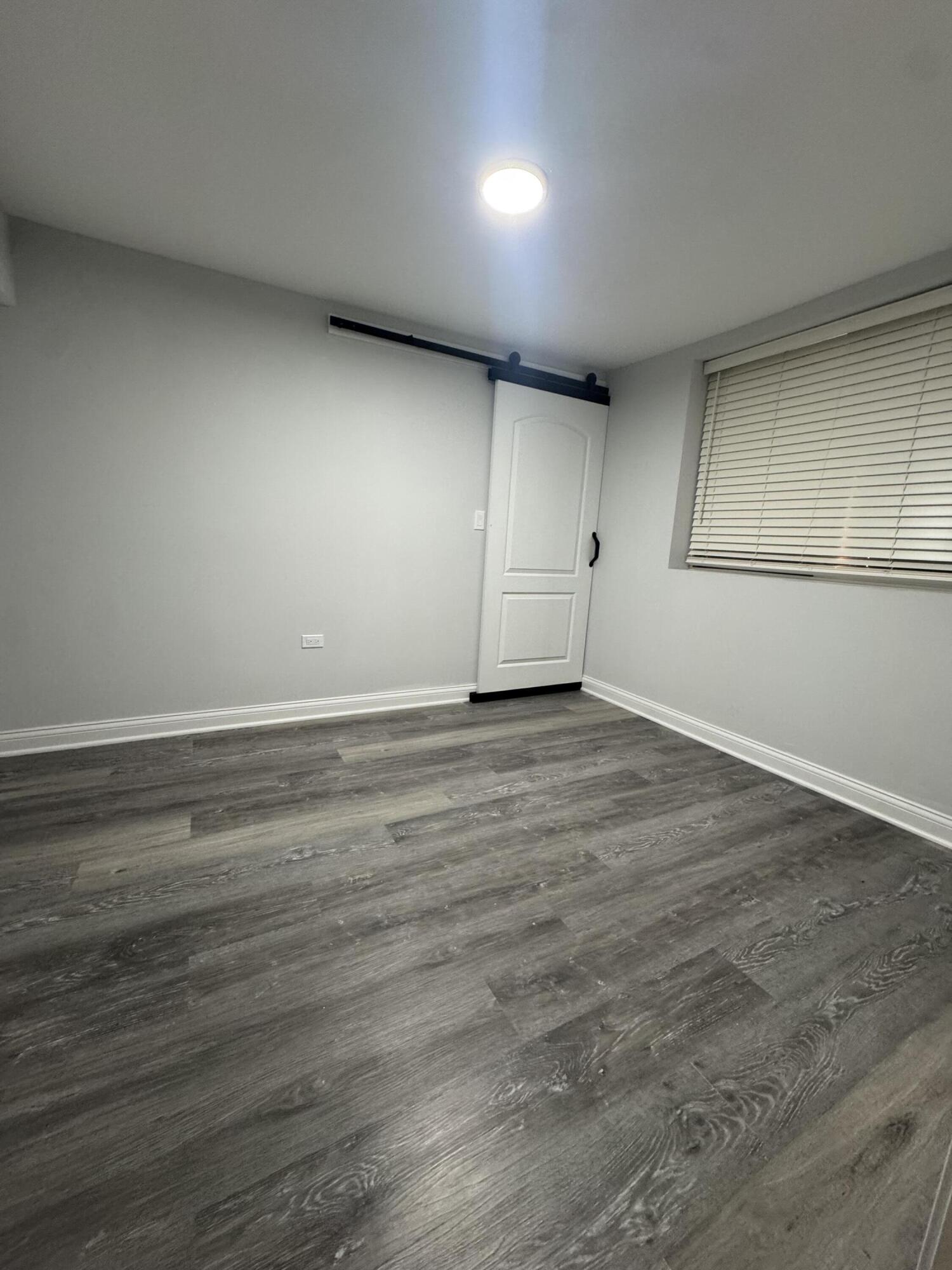 2014 Matthews Place Gary, IN 46406 - Photo 13 of 18 1500x2000