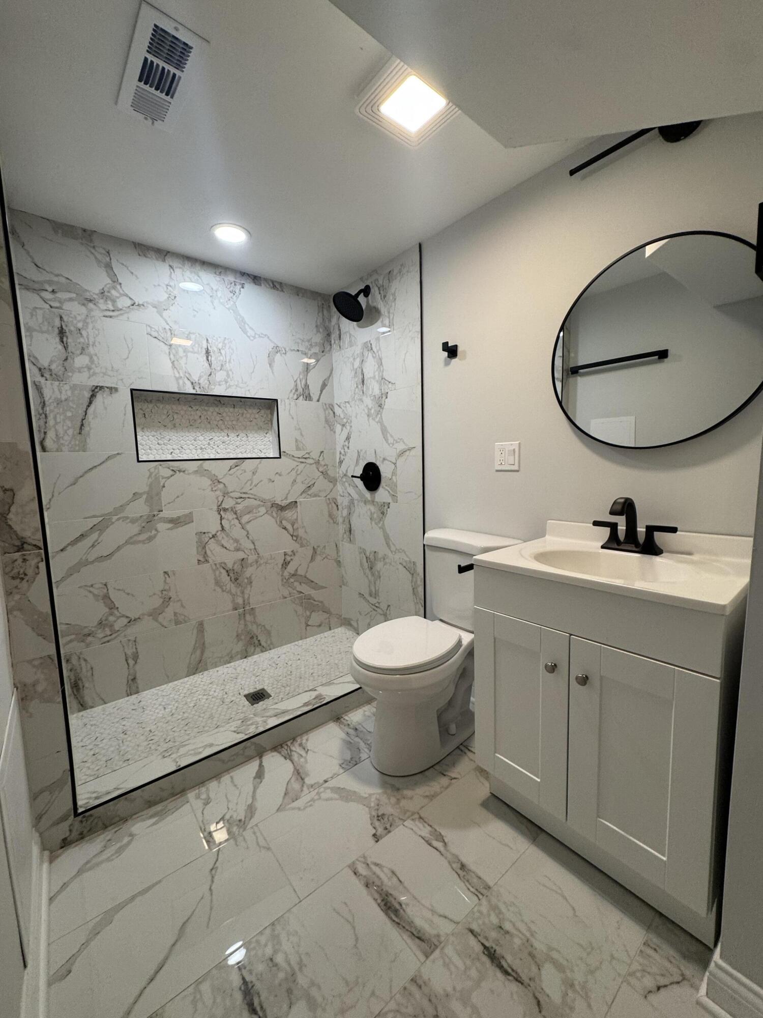 2014 Matthews Place Gary, IN 46406 - Photo 14 of 18 1500x2000