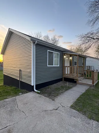 $200,000 | 2014 Matthews Place, Gary, IN 46406