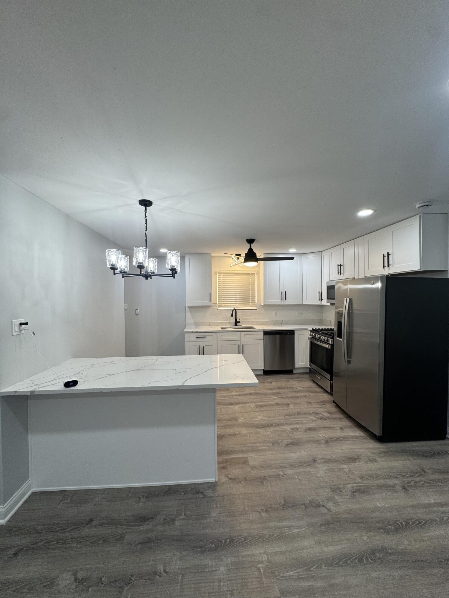 2014 Matthews Place Gary, IN 46406 - Photo 4 of 18 1503x2000