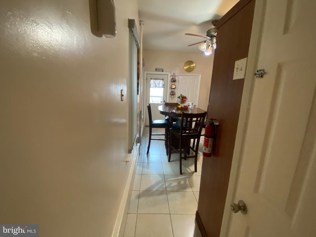 433 Spring Street Reading, PA 19601 - Photo 10 of 32 Gallery Image 10