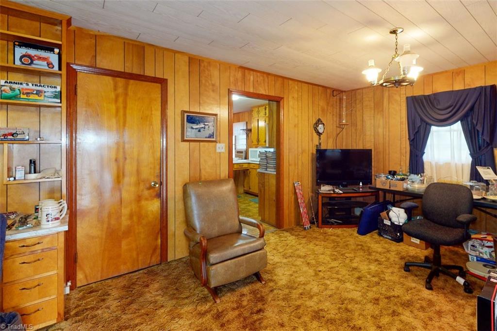 1592 County Line Road Harmony, NC 28634 - Photo 25 of 48 Gallery Image 25