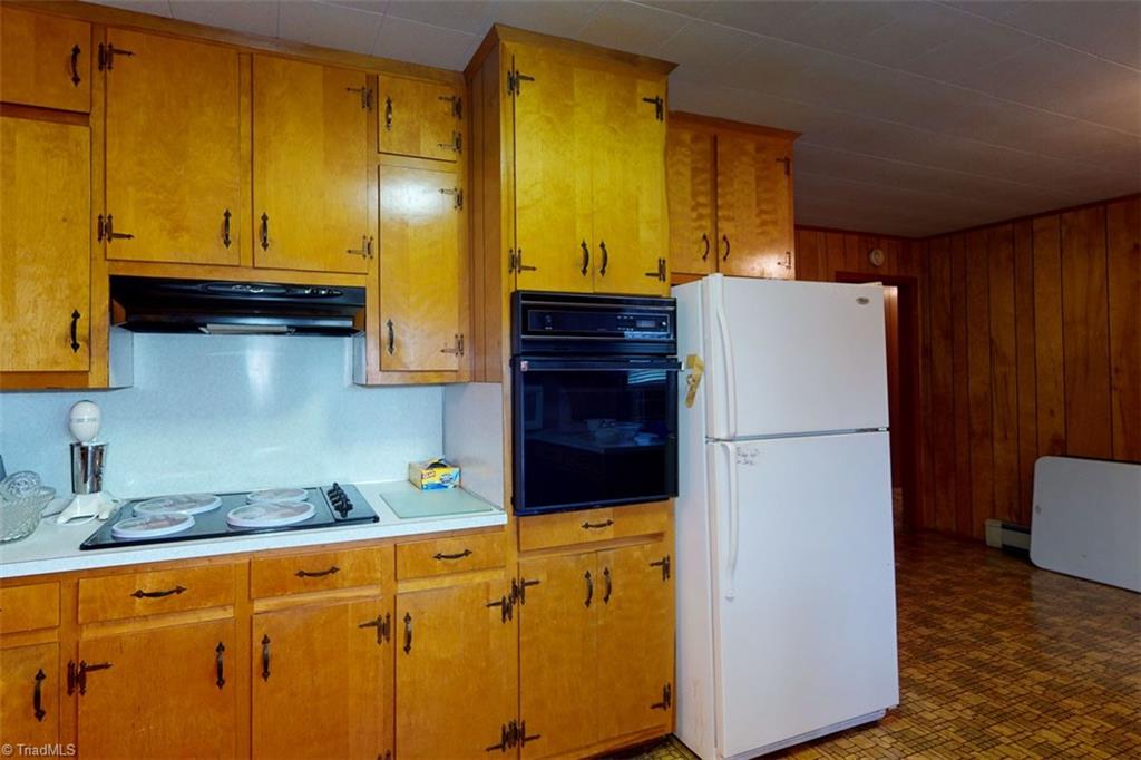 1592 County Line Road Harmony, NC 28634 - Photo 26 of 48 Gallery Image 26