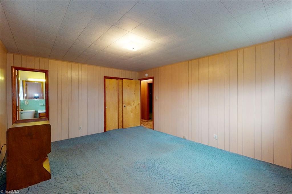 1592 County Line Road Harmony, NC 28634 - Photo 39 of 48 Gallery Image 39