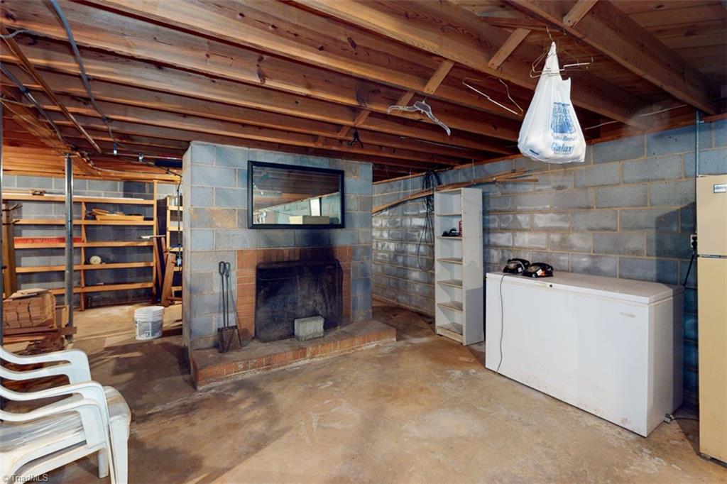 1592 County Line Road Harmony, NC 28634 - Photo 43 of 48 Gallery Image 43
