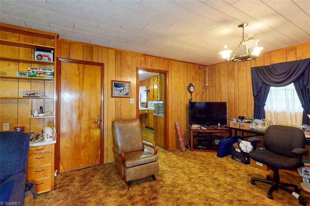 1592 County Line Road Harmony, NC 28634 - Photo 45 of 48 Gallery Image 45