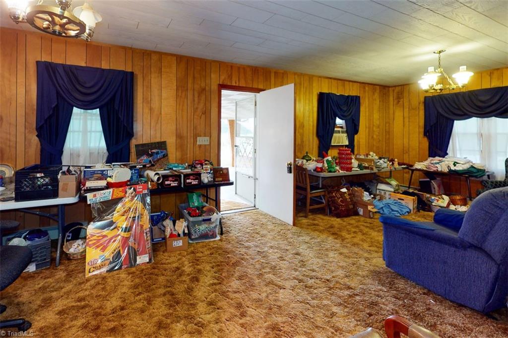 1592 County Line Road Harmony, NC 28634 - Photo 47 of 48 Gallery Image 47