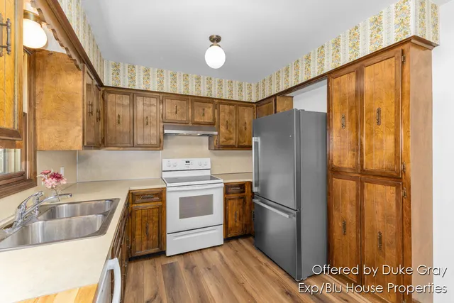 $343,000 | 6374 Clover Lane, Jenison, MI 49428