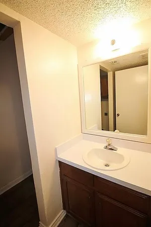 $1,495 | 122 Country Bend, Duncanville, TX 75137