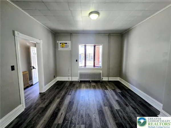 $2,100 | 126 North Penn Street, Allentown, PA 18102