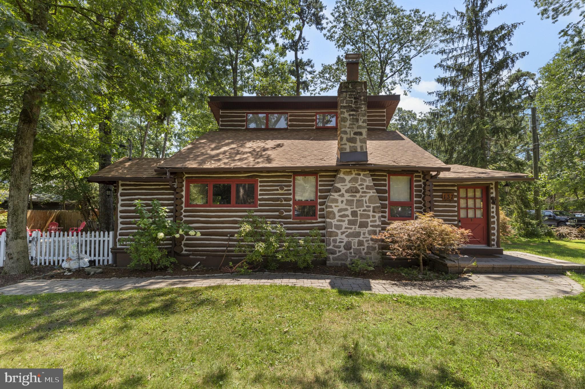 137 Apache Trail Medford Lakes, NJ 08055 - Photo 4 of 30