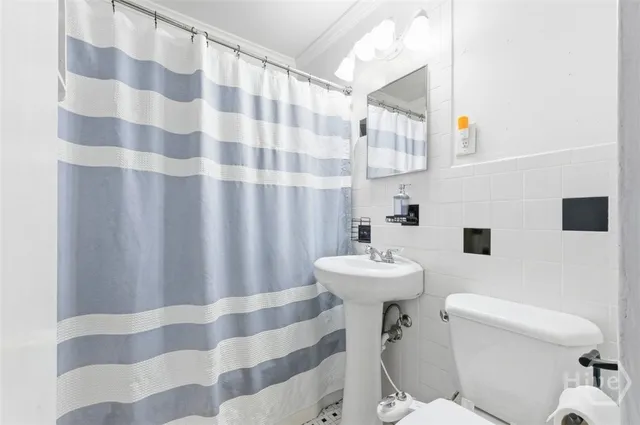 $235,000 | 6 Redland Drive, Savannah, GA 31404