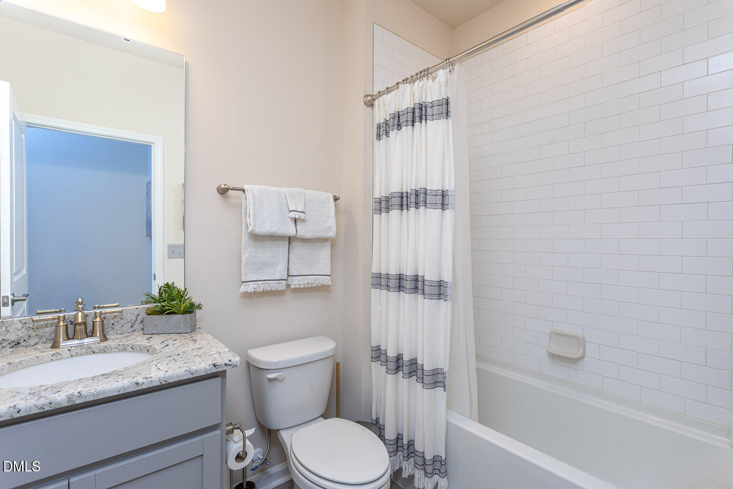 521 Campbell Rdg Place Wendell, NC 27591 - Photo 9 of 29 1st floor full bath