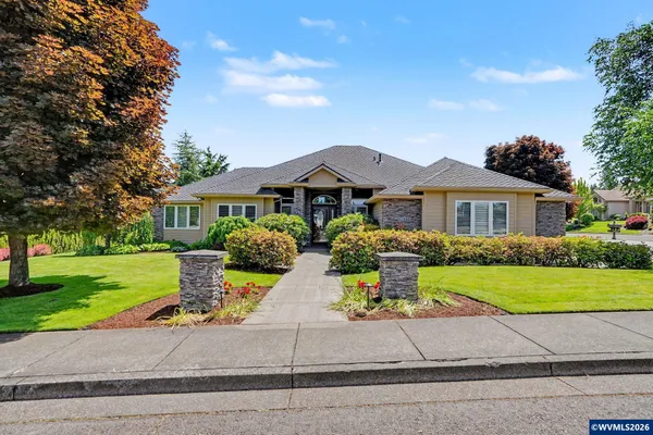 $1,095,000 | 3590 Deerfield Drive South, Salem, OR 97302