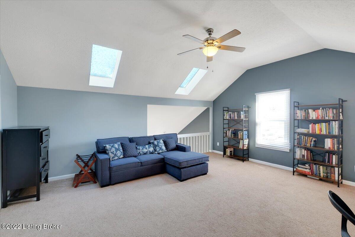 4616 Beechbrook Road Louisville, KY 40218 - Photo 34 of 44 34-4616 Beechbrook Rd-133