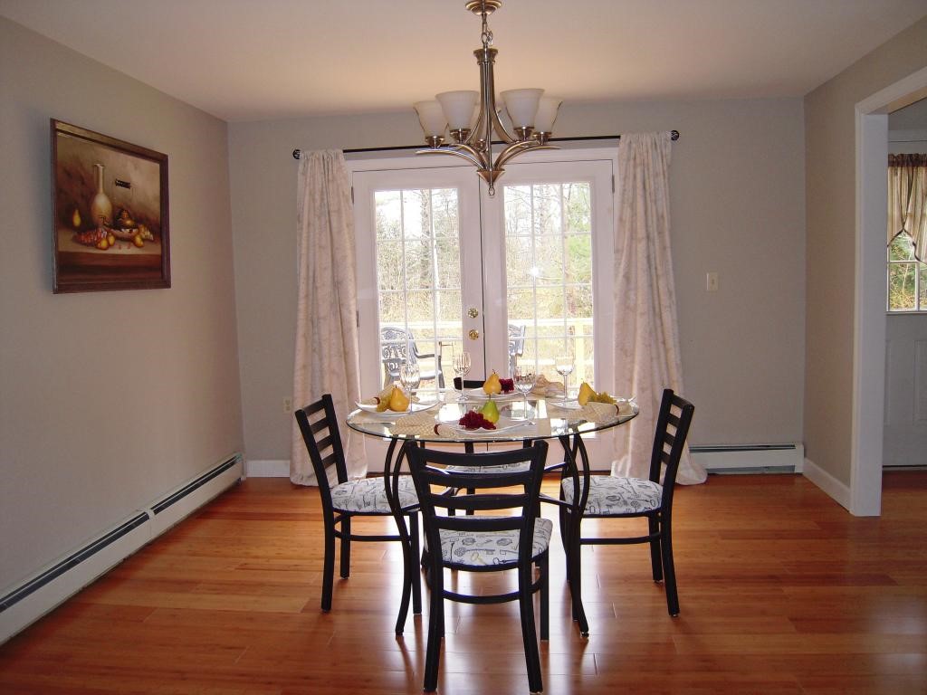137 East Penacook Road Hopkinton, NH 03229 - Photo 6 of 25