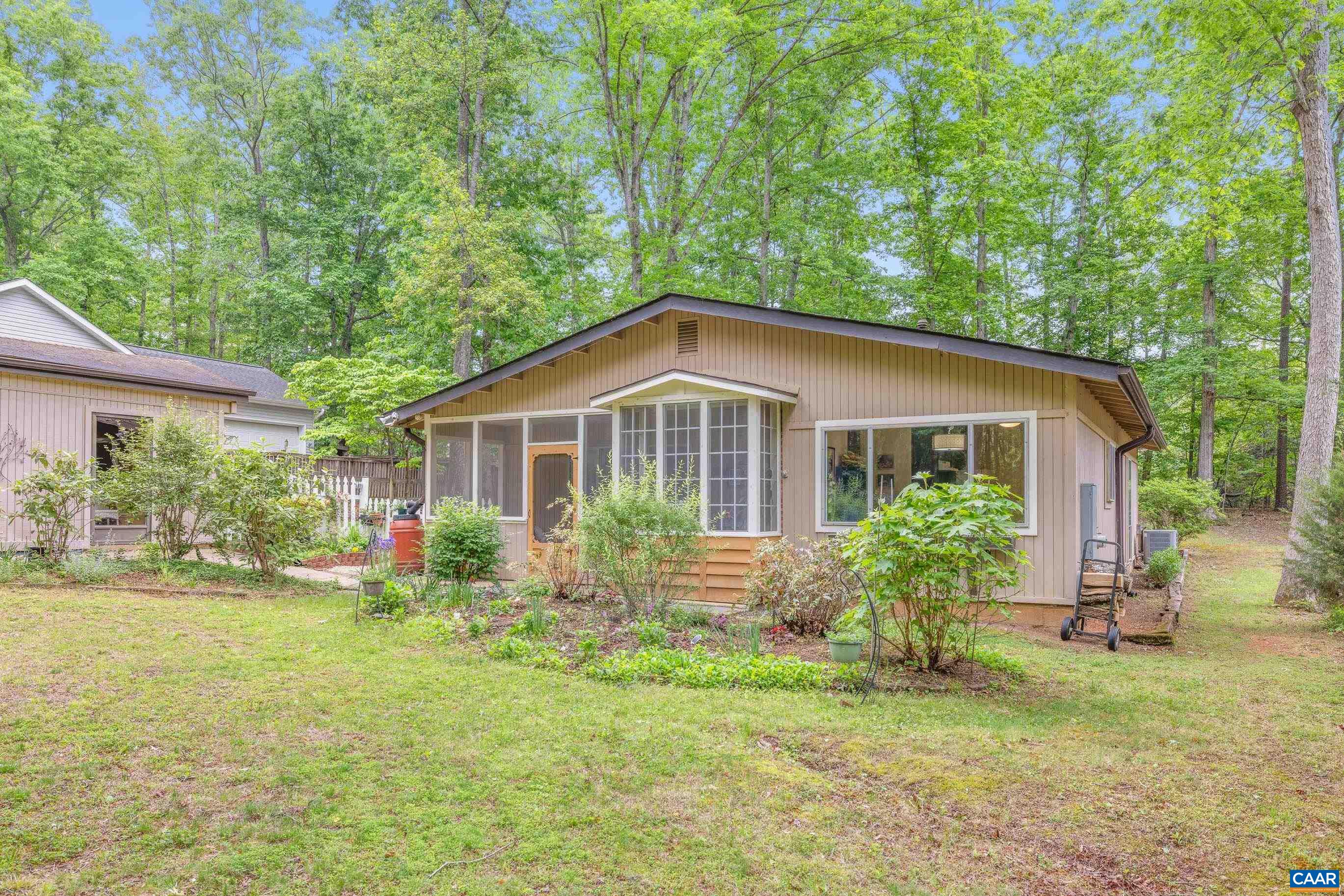 9 Glen Burnie Road Palmyra, VA 22963 - Photo 5 of 45