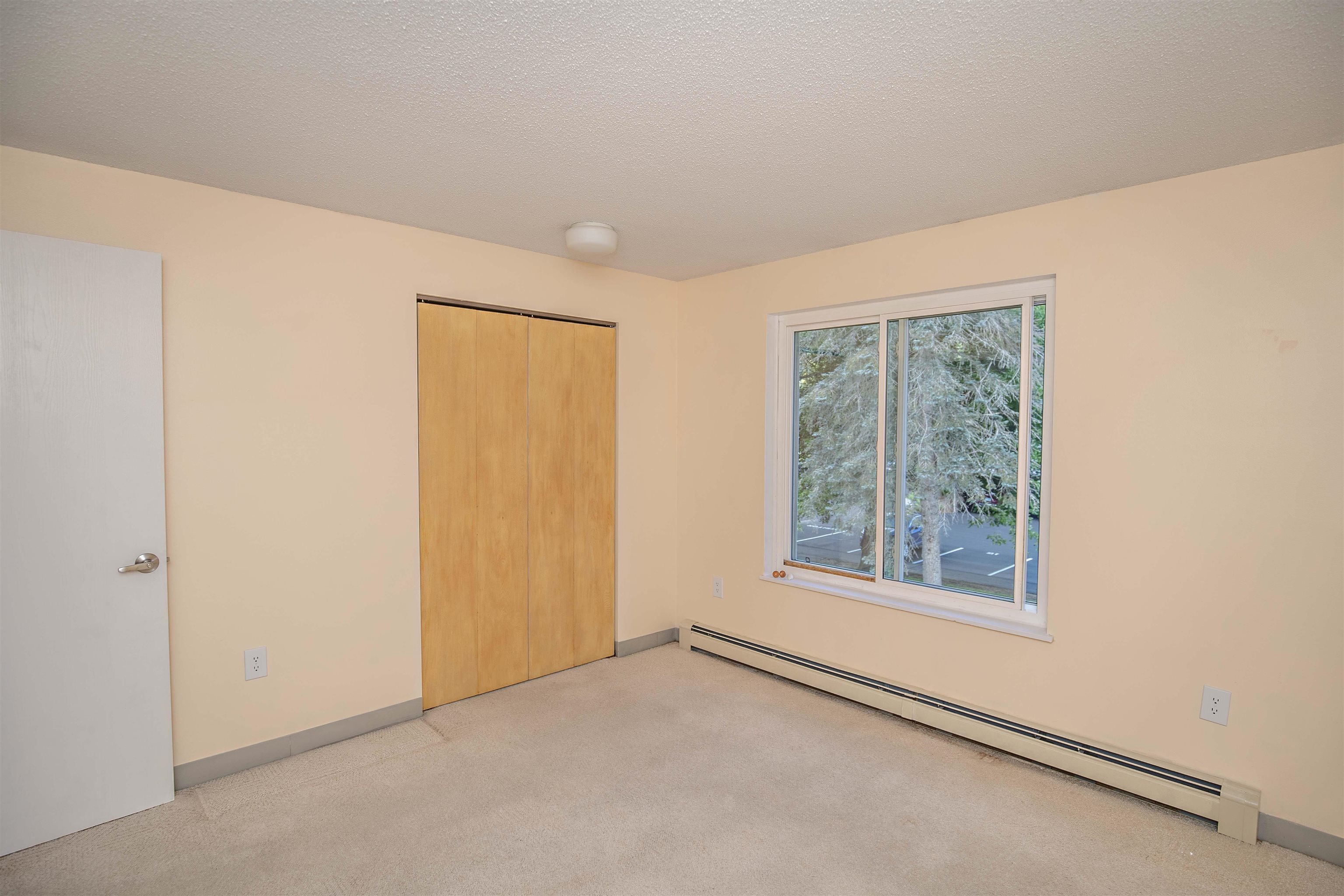 238 Base Hill Road, Unit 21 Keene, NH 03431 - Photo 7 of 20