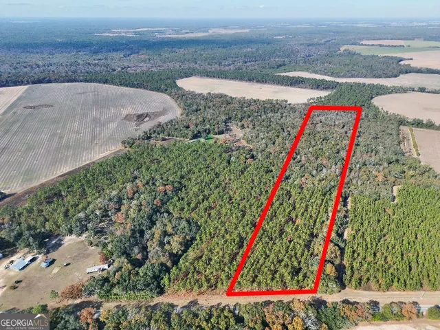 a view of a multi story building