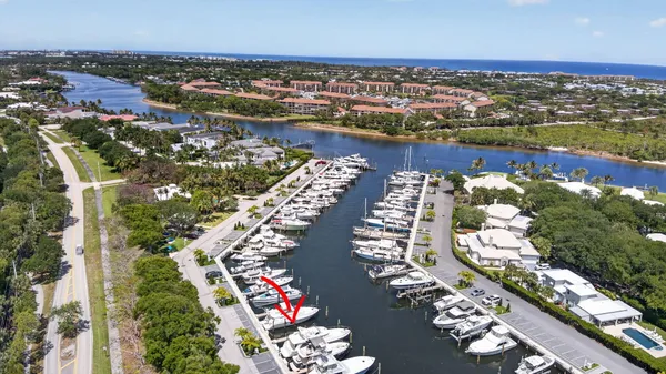 $425,000 | 14410 Palmwood Road, Palm Beach Gardens, FL 33410