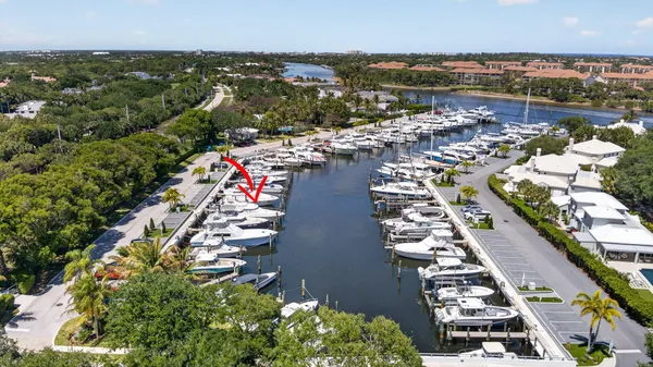 $425,000 | 14410 Palmwood Road, Palm Beach Gardens, FL 33410
