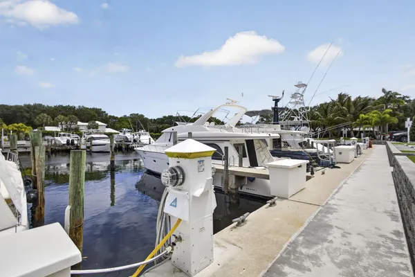 $425,000 | 14410 Palmwood Road, Palm Beach Gardens, FL 33410