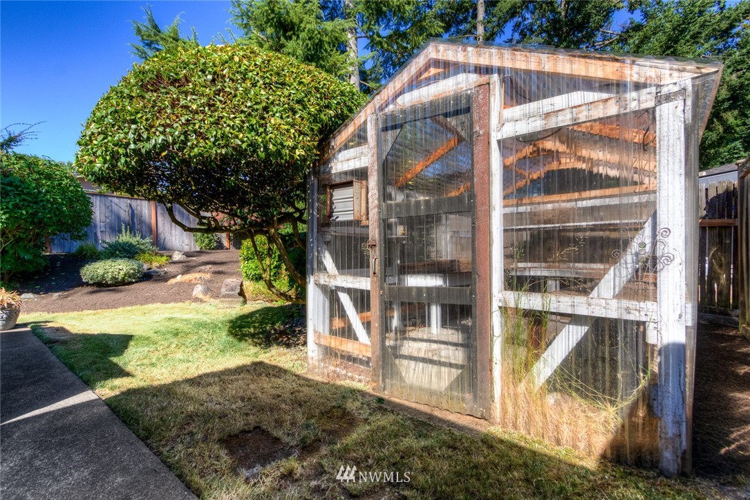 1924 Southeast 19th Court Renton, WA 98055 - Photo 20 of 23 Gallery Image 20