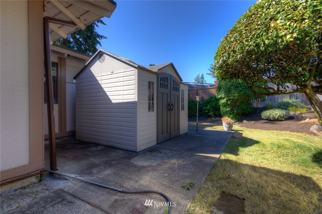 1924 Southeast 19th Court Renton, WA 98055 - Photo 21 of 23 Gallery Image 21