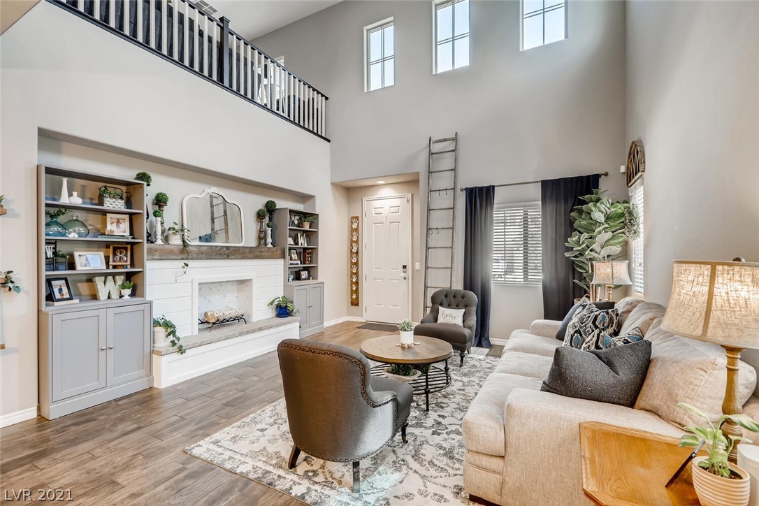 997 Sierra Ridge Street Henderson, NV 89002 - Photo 4 of 50 Gallery Image 4