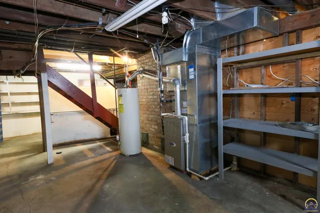 $364,500 | 1777 Road B5 Emporia Ks 66801, Emporia, KS 66801