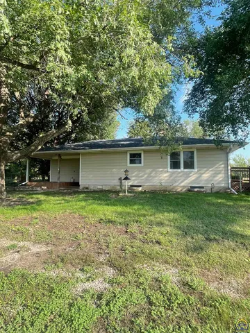 $364,500 | 1777 Road B5 Emporia Ks 66801, Emporia, KS 66801