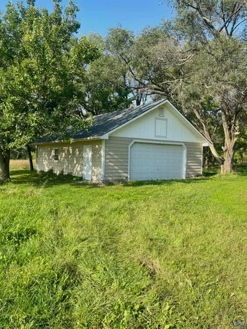 $364,500 | 1777 Road B5 Emporia Ks 66801, Emporia, KS 66801