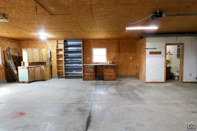 $364,500 | 1777 Road B5 Emporia Ks 66801, Emporia, KS 66801