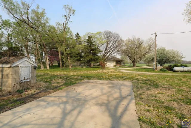 $364,500 | 1777 Road B5 Emporia Ks 66801, Emporia, KS 66801