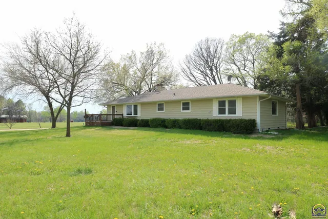 $364,500 | 1777 Road B5 Emporia Ks 66801, Emporia, KS 66801