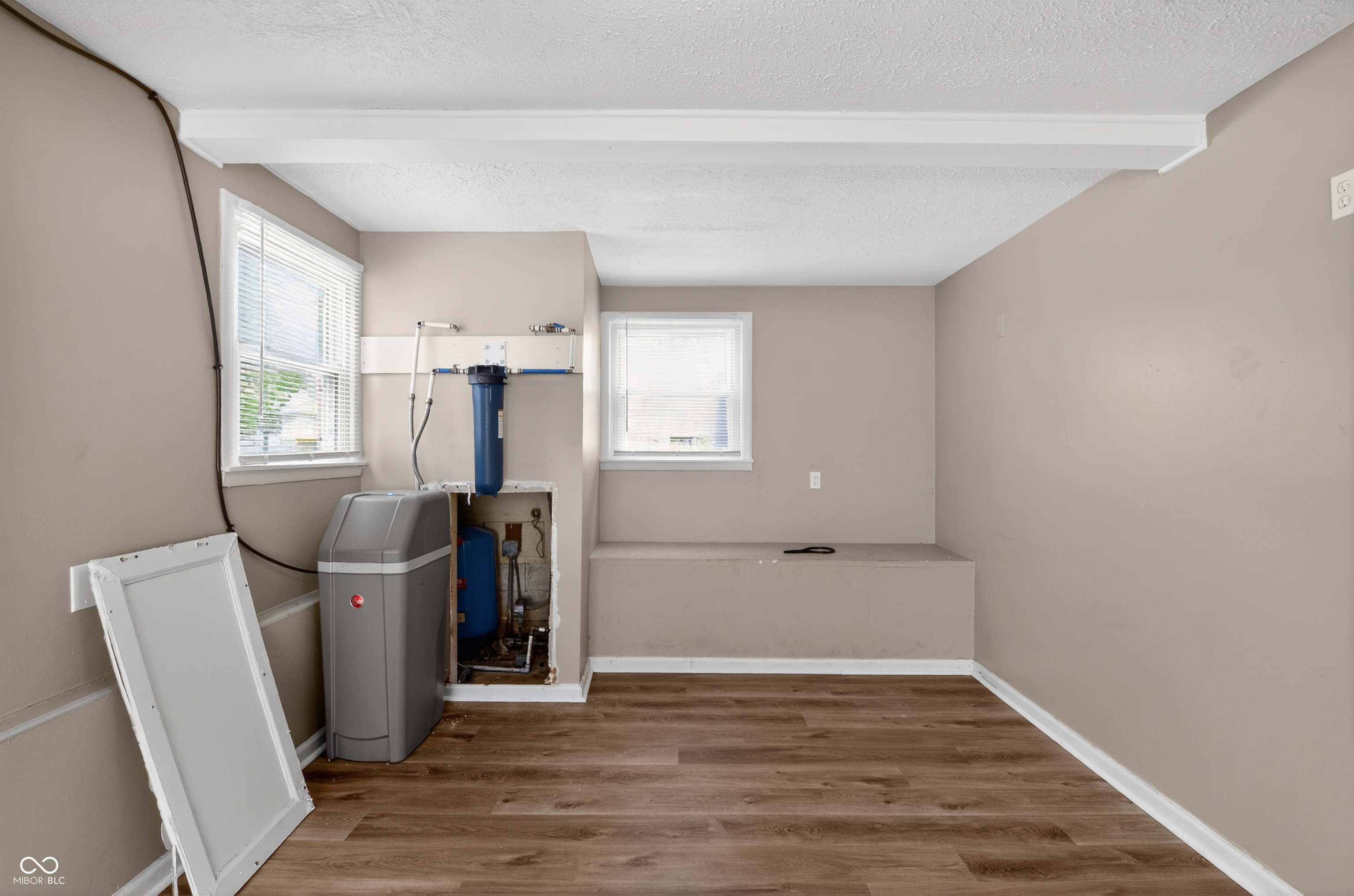 4231 Thompson Road Indianapolis, IN 46237 - Photo 14 of 40