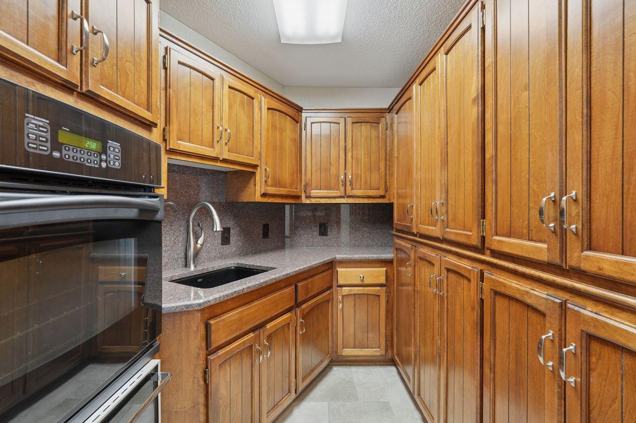 6175 Heather Place Fridley, MN 55432 - Photo 29 of 85