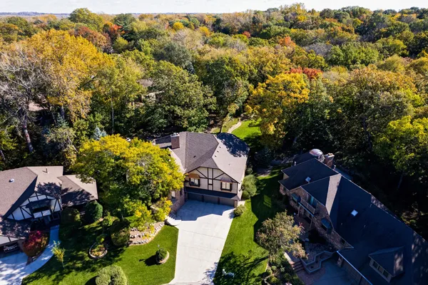 $885,000 | 6175 Heather Place, Fridley, MN 55432