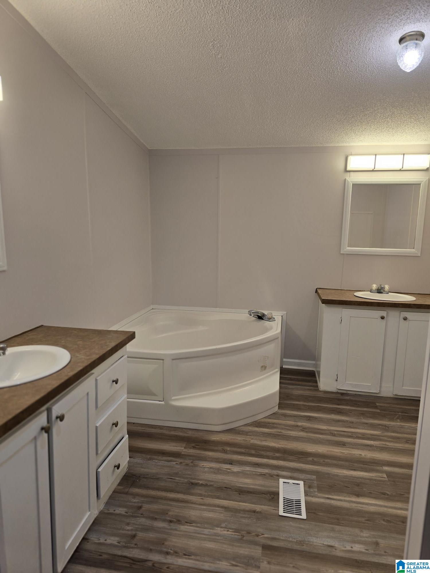 5010 County Road 51 Fayette, AL 35555 - Photo 7 of 17
