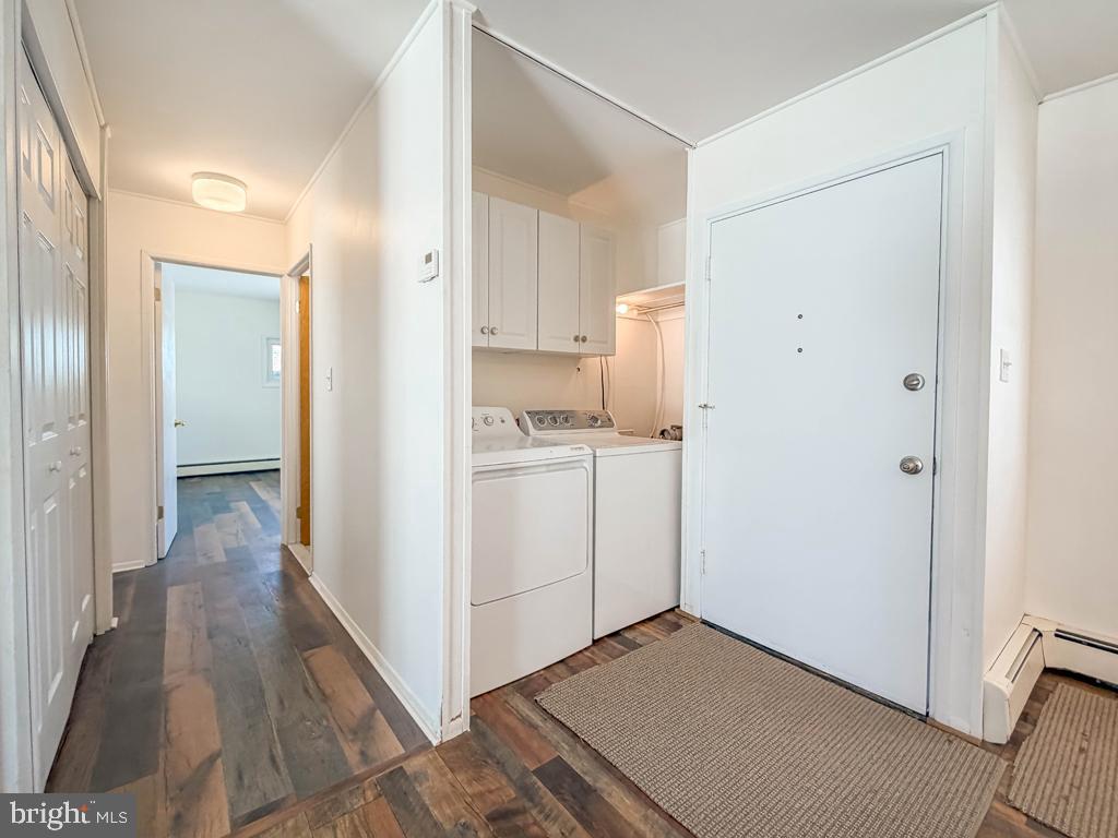 19 Butterfly Lane Levittown, PA 19054 - Photo 5 of 32 a view of a hallway with white cabinets