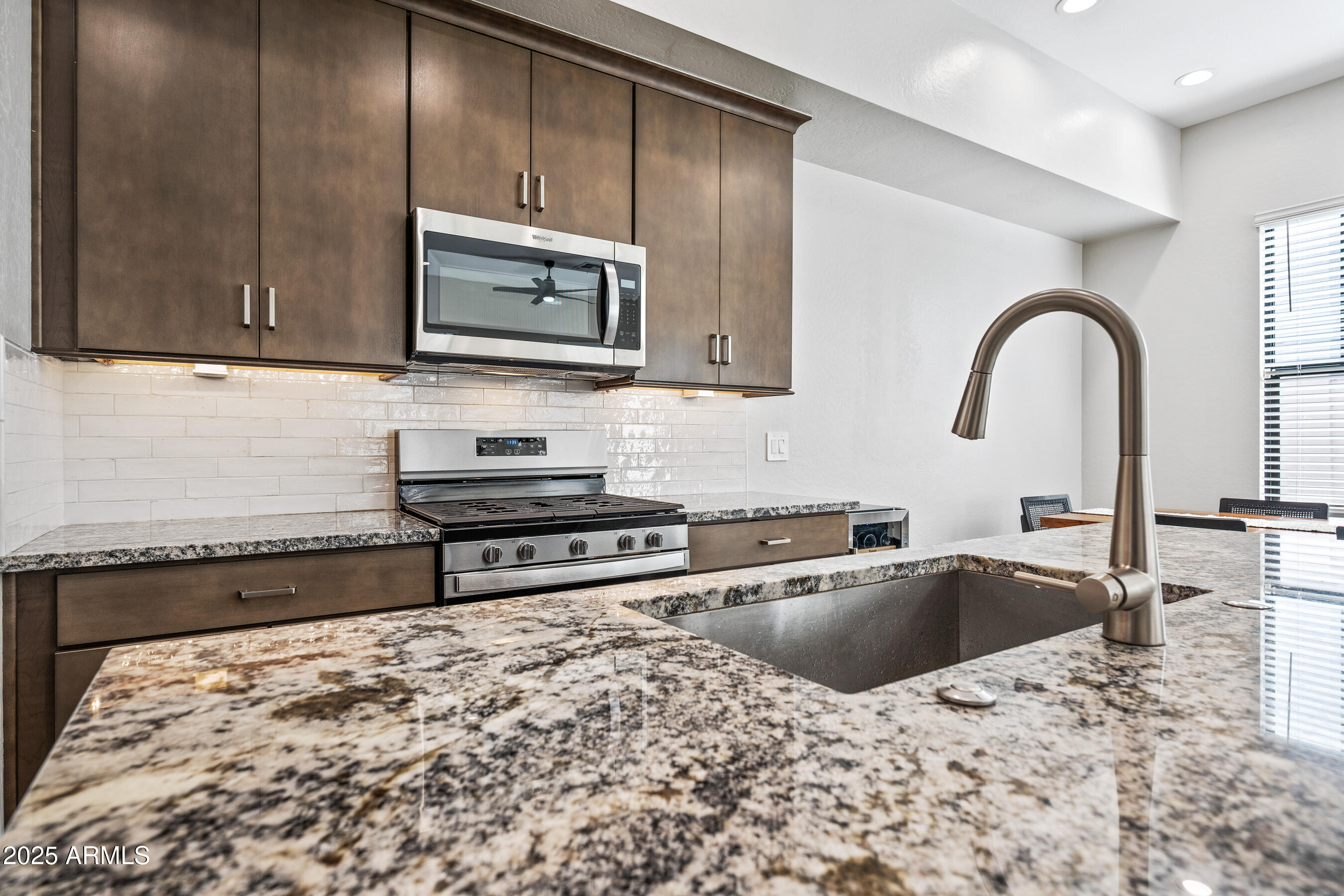 4827 East Village Drive Scottsdale, AZ 85254 - Photo 12 of 44 12-4827EVD-ocupix-