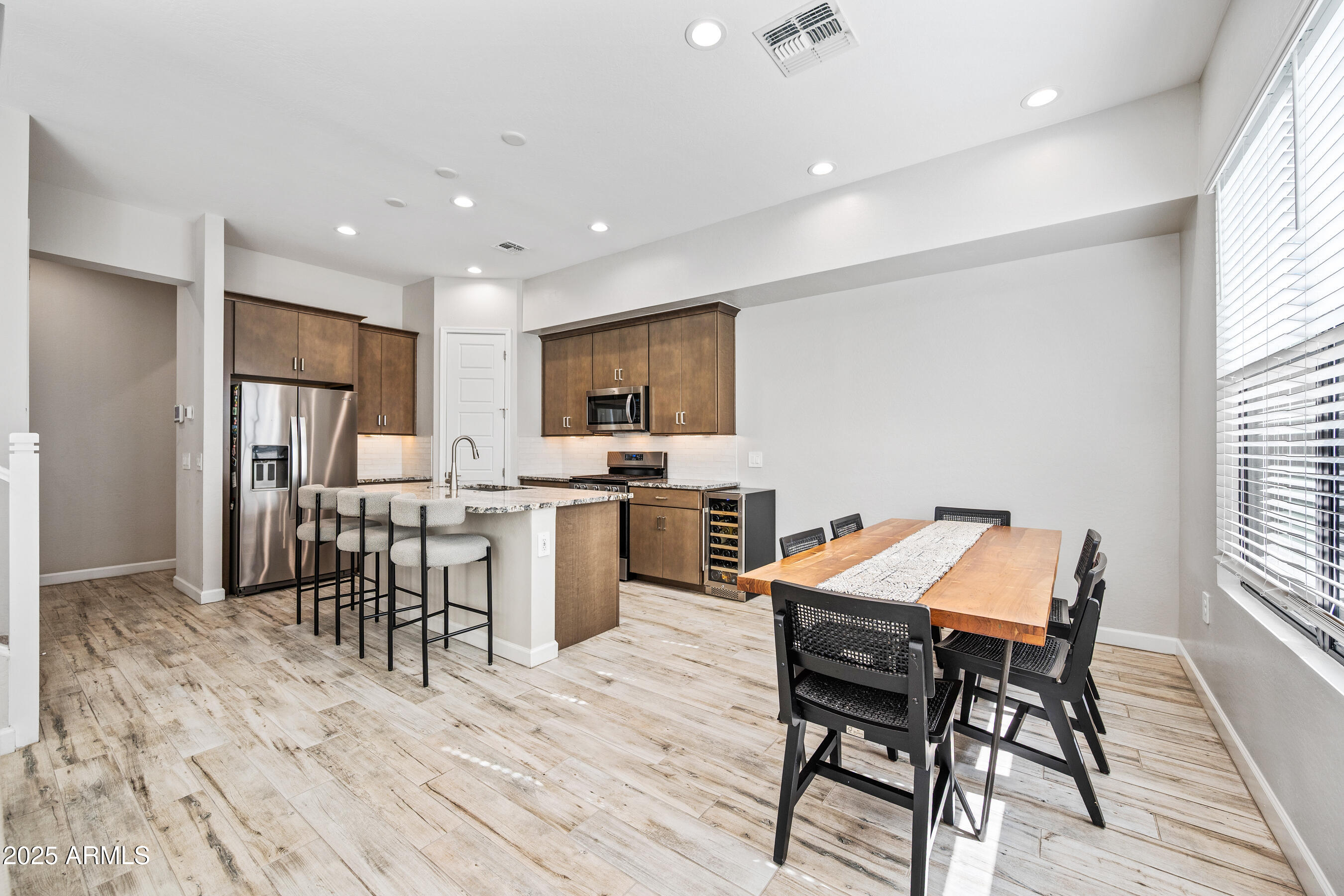 4827 East Village Drive Scottsdale, AZ 85254 - Photo 8 of 44 8-4827EVD-ocupix-