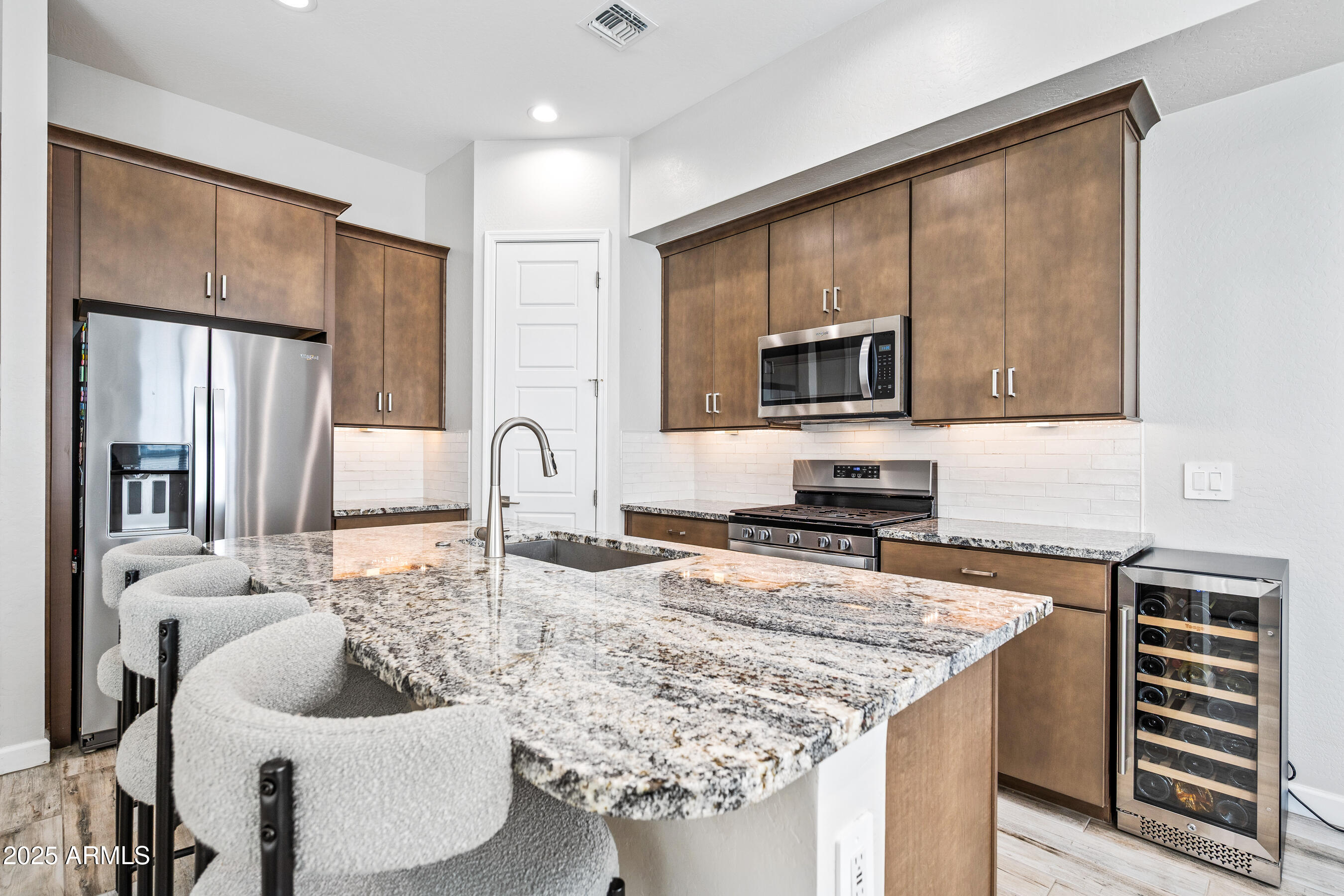 4827 East Village Drive Scottsdale, AZ 85254 - Photo 9 of 44 9-4827EVD-ocupix-