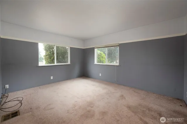 $235,000 | 994 Diane Avenue, Oak Harbor, WA 98277