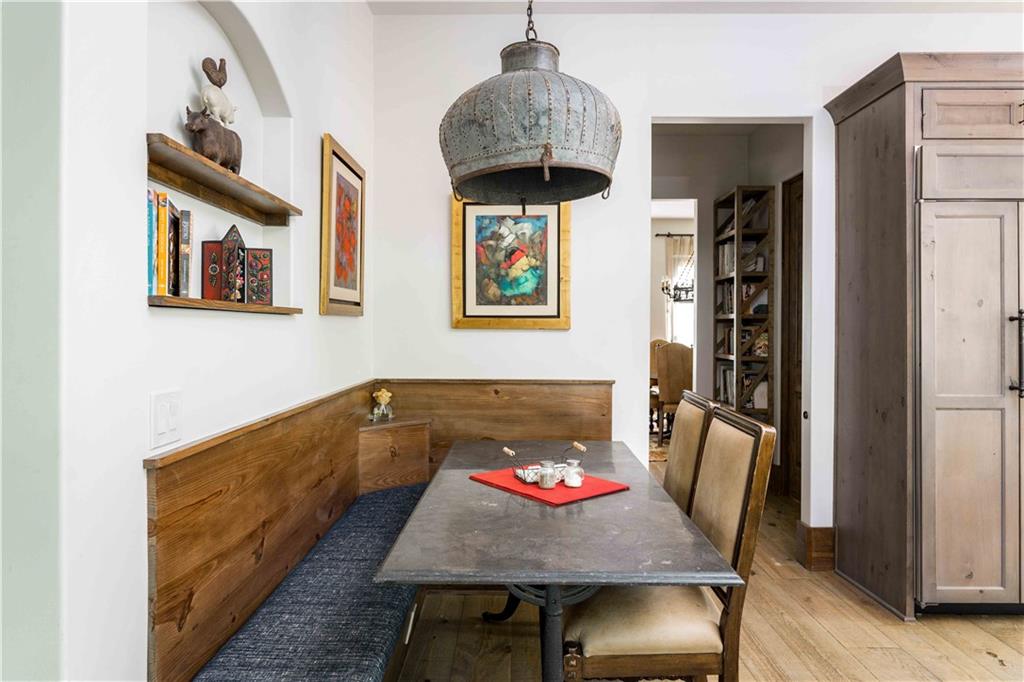 3118 West Roxboro Road Northeast Atlanta, GA 30324 - Photo 27 of 68 a dining room with furniture and window