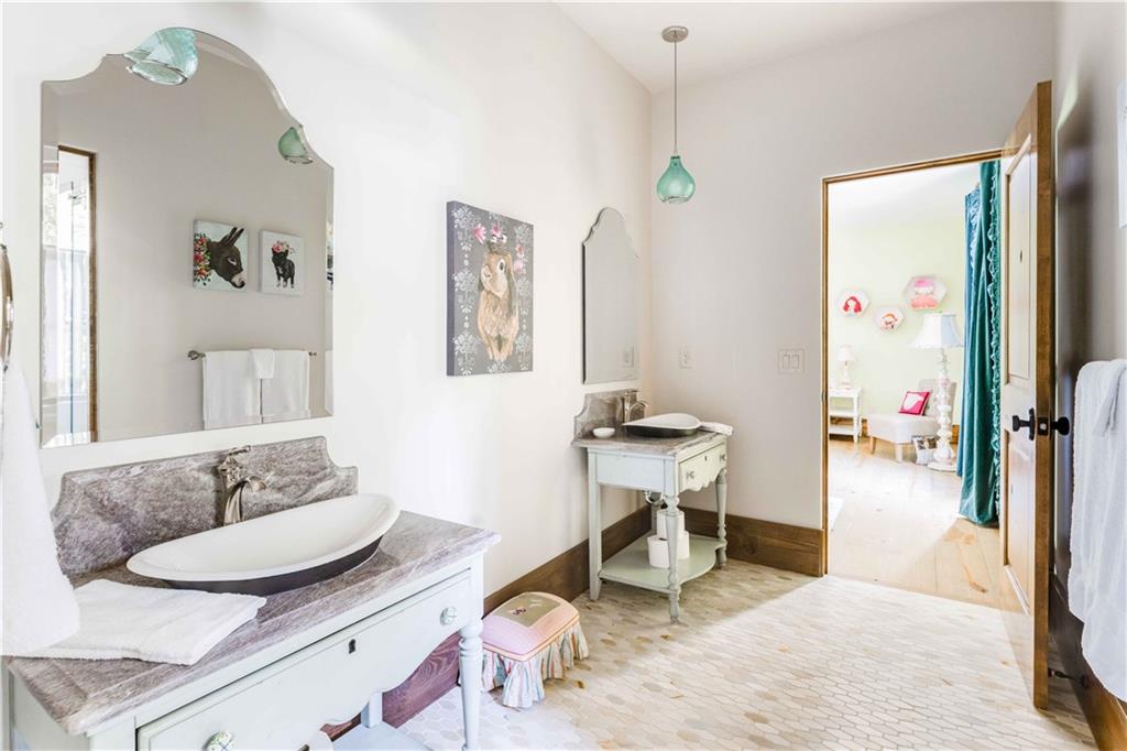 3118 West Roxboro Road Northeast Atlanta, GA 30324 - Photo 53 of 68 a living room with furniture and a wooden floor