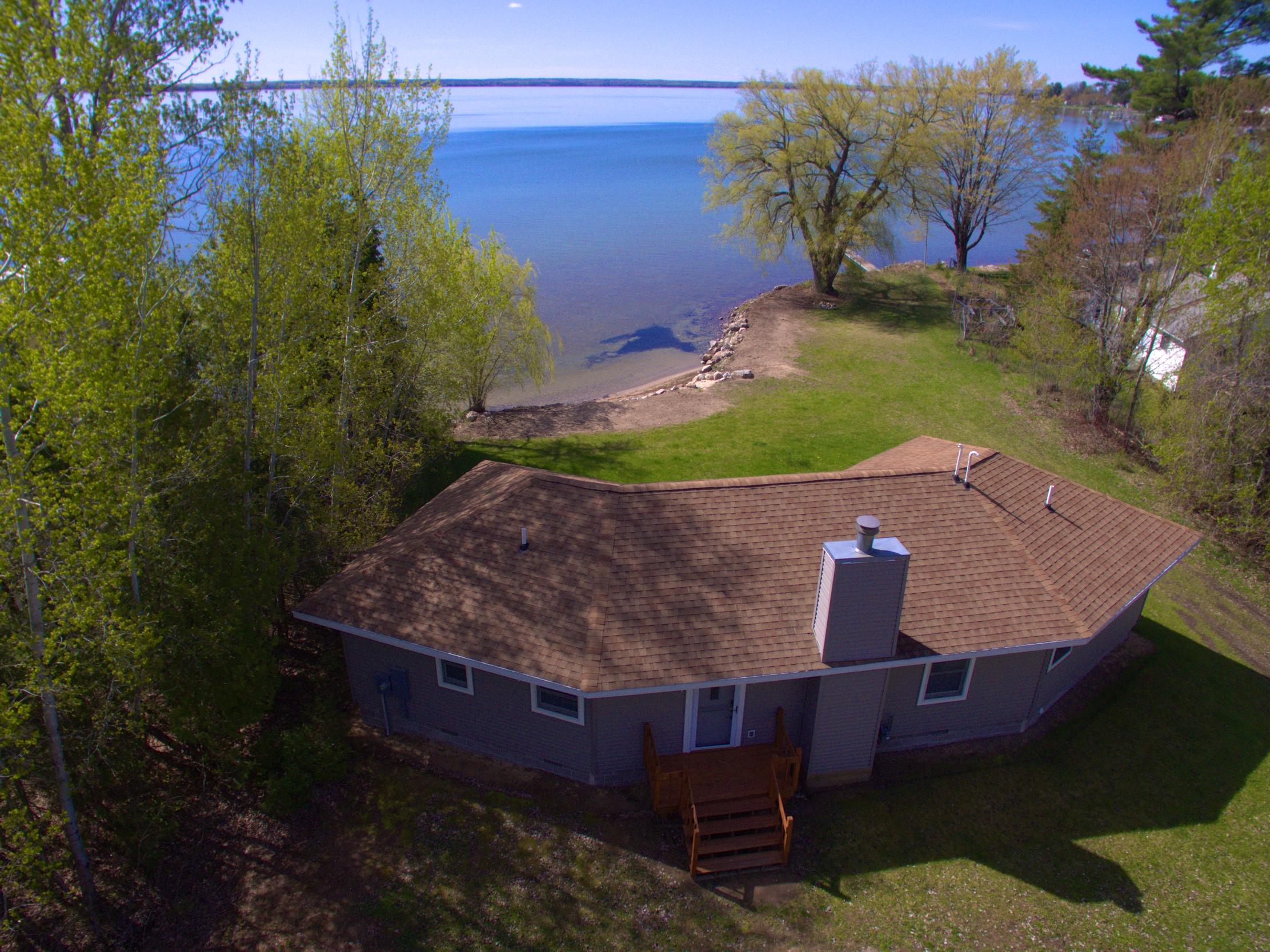 821 Foote Road Cheboygan, MI 49721 - Photo 15 of 70 Gallery Image 15
